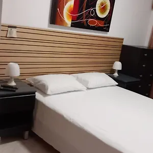 T2 - Oceanides Apartment